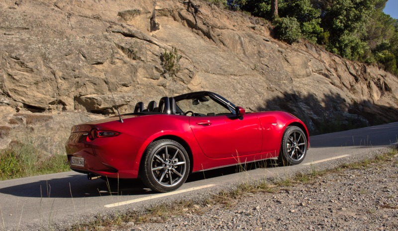 Mazda MX-5 Miata review